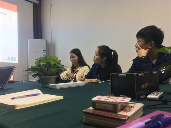 瓜瓜早課堂(160)-軟文營(yíng)銷如何創(chuàng)造8億銷售-第四天 瓜瓜早課堂(160)-軟文營(yíng)銷如何創(chuàng)造8億銷售-第四天